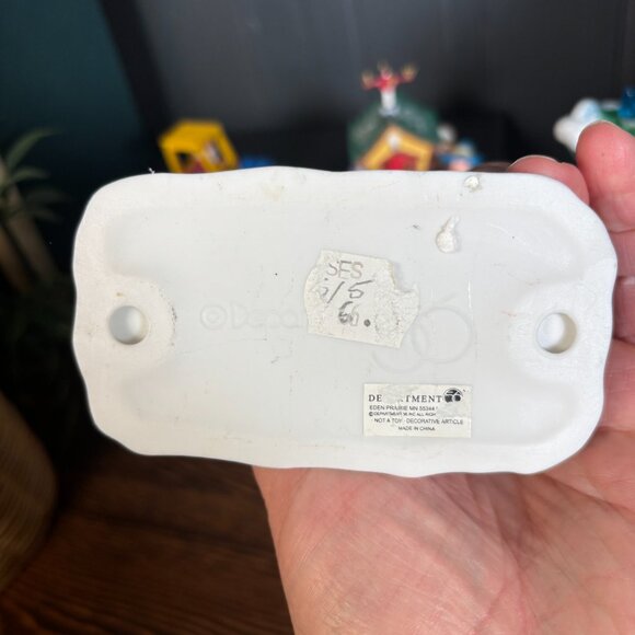 Department 56 Accessories Brick Lift, North Pole Sleigh, School Sleigh Express - Picture 7 of 12